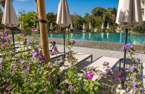 Saints Constantine and Helena Apartment | Pool view Apartment Azur Deluxe Resort & Spa