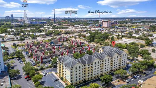 Florida Central Atlantic Coast Apartment | Pool view apartment near Epic Universe and Universal Studios