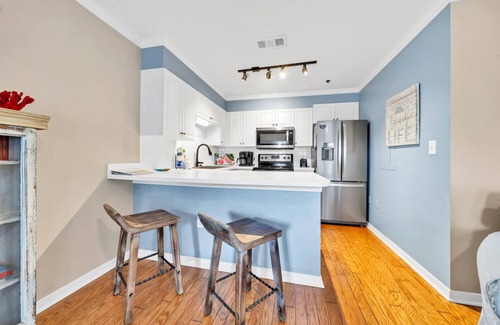 Gulf Place Condo | Pool View, Beach Access! 1BR- Gulf Place Caribbean 205 - 30A Beach Getaway
