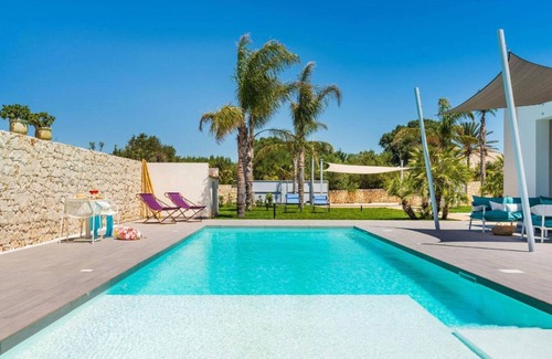 Reitani Villa | Pool villa, 300 metres from beach, San Lorenzo, Sicily