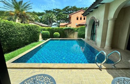 Na Chom Thian Villa | Pool Villa at Chivani Pattaya by Payaa International