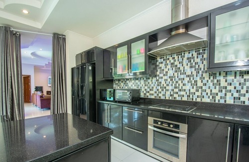 Nong Prue Villa | Pool Villa for Families and Party