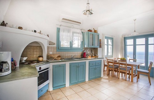 Xanthi Region Villa | Pool Villa Perivoliou walking distance to 4 beaches, near Mamma Mia Church