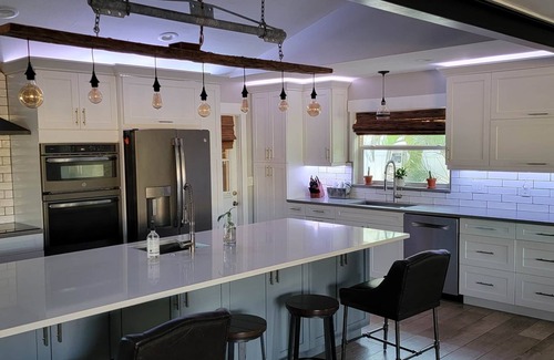 Bay Crest Park House | Pool-Waterfront-Pet Friendly
