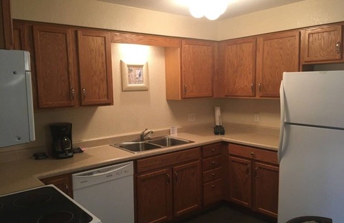 Osage Beach Apartment | Pool | Wi-Fi | Hot Tub | Lake Views/Front | Lake of the Ozarks