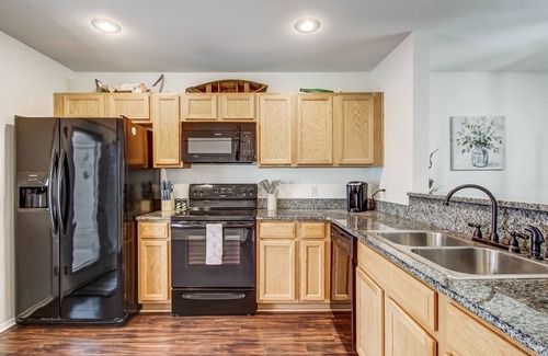 Port Wentworth House | Pooler /Savannah /Close to Airport, Gulfstream, GA Ports