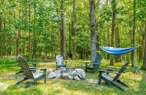 New Paltz House | PoolHot Tub Firepit Near Hikes Shops Dining Cragswood Lodge by AvantStay