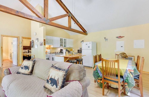 Lackawaxen Cottage | Pools & Ski Access: Lackawaxen Cottage w/Deck!