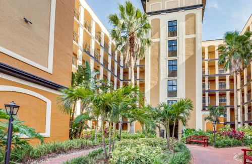 Florida Central Atlantic Coast Apartment | Poolside Oasis 7 Mi to Disney and Universal