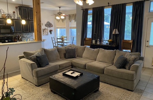 Elmo House | Poolside Oasis One Mile from Lake Ray Hubbard
