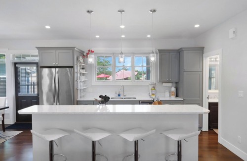 Ottawa House | Poolside Paradise 2 bed,1.5 bath
