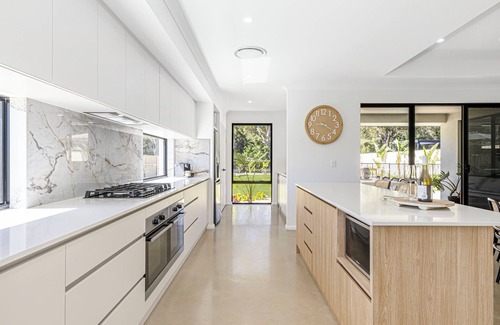 Quedjinup House | Poolside Paradise