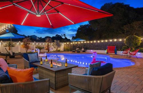 Loma Alta House | Poolside Retreat with Spa, Game Room, and Mini Golf