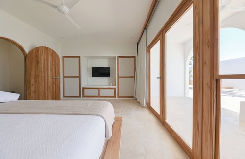 Jiquelite Resort | Poolside Suite in Luxury Surf Resort, 5 minutes to surf breaks