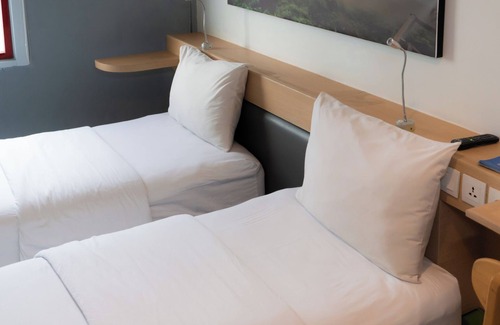 Banjarmasin Hotel | POP! Hotel Banjarmasin