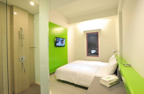Darmo Hotel | POP! Hotel Diponegoro Surabaya
