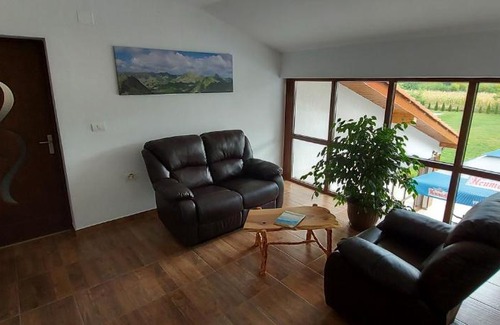 Pui House | Popasul din Lunca