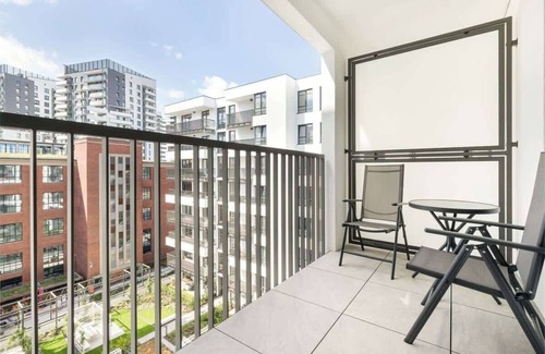 Mlyniska Apartment | Popiełuszki 22E Gdansk | Modern Apartment | Balcony | Parking
