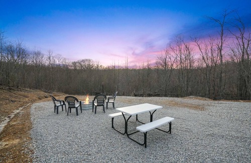 McArthur Apartment | Poplar Camp Site #2 | Hocking Hills
