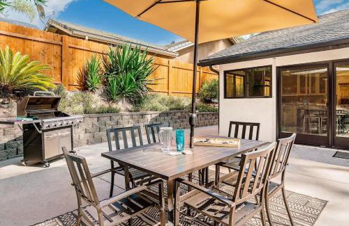 Spinnaker Hill House | Poppy Cottage Open Floor Plan Modern Luxury