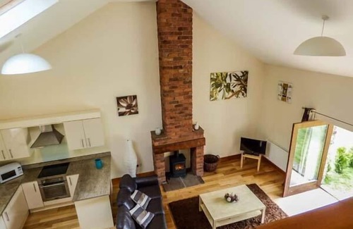 Lancaster Cottage | POPPY COTTAGE, pet friendly, with open fire in Lancaster