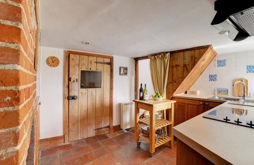 Bodham House | Poppy Cottage - Two Bedroom House, Sleeps 3
