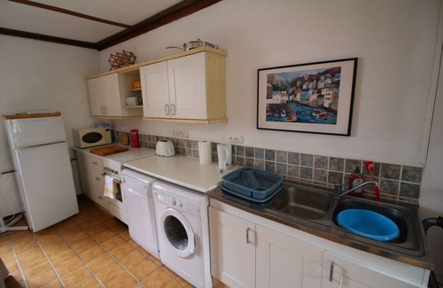 Mohon House | Poppy is a rural 3 bedroom Gite for up to five guests