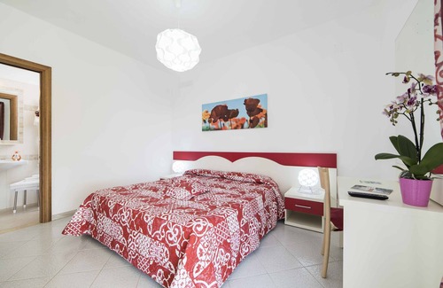 San Lazzaro Cabin | Poppy with en-suite bathroom - hiking Amalfi coast - Path of Gods