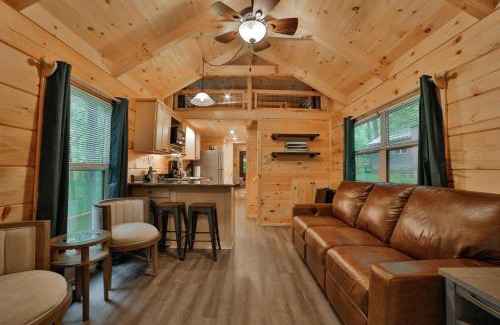 Lookout Valley Neighborhood Association House | Pops Cabin Lookout Mountain Luxury Tiny Home