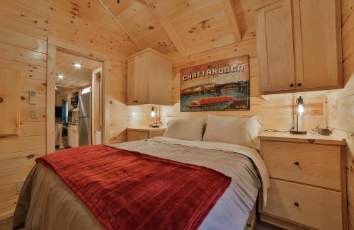 Lookout Valley Neighborhood Association House | Pops Cabin Lookout Mountain Luxury Tiny Home
