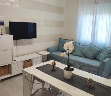 Borghetto Santo Spirito Apartment | Popy's home