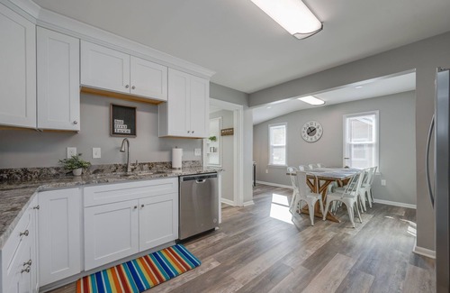 Poquoson House | Poquoson 4 bed, 2 bath! Great Langley Access!