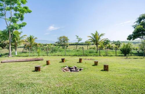 Guaratingueta House | por do sol na montanha