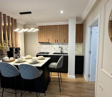 Radauti Apartment | Porcelain Apartment