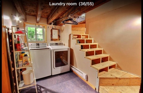 LaSalle Apartment | Porch House ✰ ✰ ✰ ✰ ✰