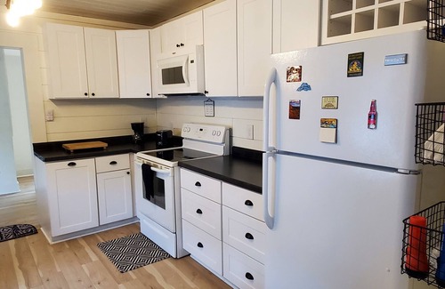 Silver City House | Porcupine Mountains-closest Vrbo to the Porkies! nAcross road from Lake Superior