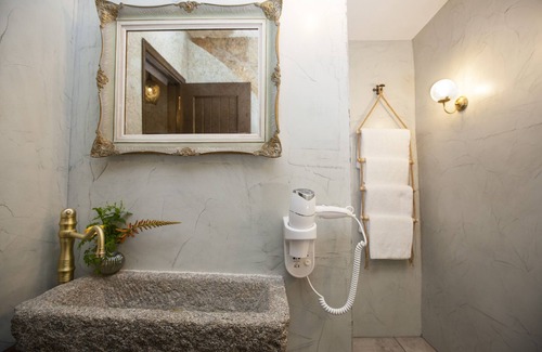 Rhodes Old Town Hotel | Porolithos Boutique Hotel