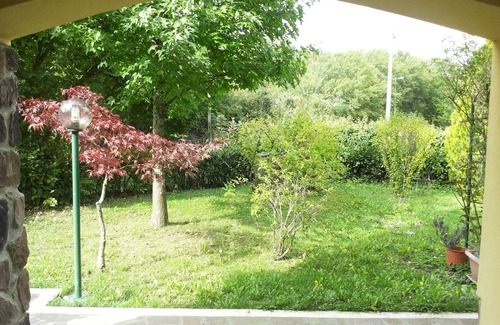 Pavana House | Porretta Holiday Home: holiday home in Porretta Terme with panoramic garden