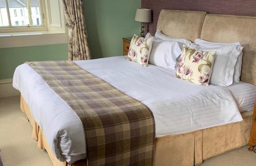 Port Charlotte Hotel | Port Charlotte Hotel