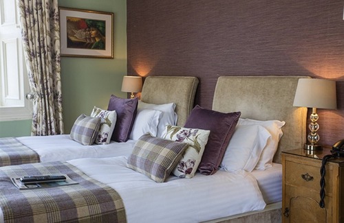 Port Charlotte Hotel | Port Charlotte Hotel