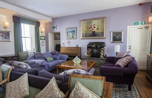 Port Charlotte Hotel | Port Charlotte Hotel