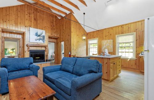 Lake of Bays Resort | Port Cunnington Lodge