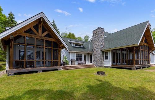 Lake of Bays Resort | Port Cunnington Lodge