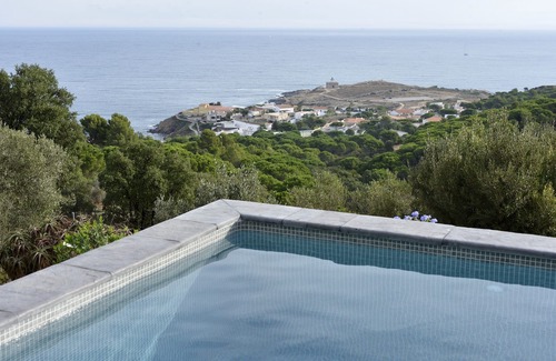 Beleser House | Port de la Selva Surrounded by nature, house, swimming pool, large plot and beautiful view