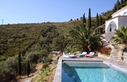 Beleser House | Port de la Selva Surrounded by nature, house, swimming pool, large plot and beautiful view