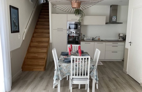 Perros-Guirec Cottage | Port, Duplex Standing * 51 m²/4-5 people, Garden & Parking, Wifi