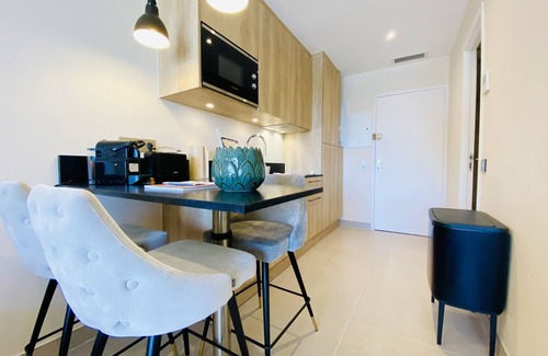 Port Grimaud Apartment | PORT-GRIMAUD Seafront Studio Fully renovated