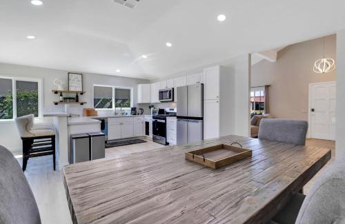 Bermuda Dunes House | Port Royal Retreat