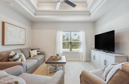Port St. Joe House | Port St Joe Escape with Golf Cart and Pool Access