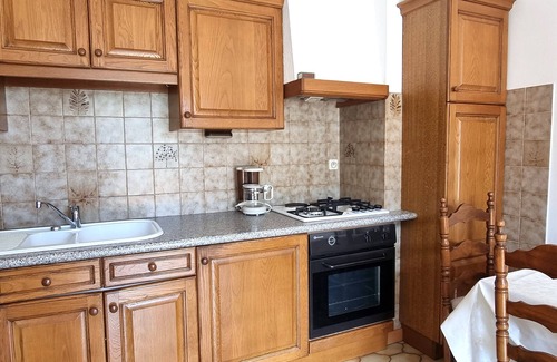 Port-Vendres Apartment | Port-Vendres: T2 calme avec parking, grande terrasse et proche port